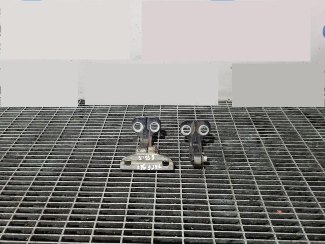 bontott LAND ROVER FREELANDER Ajtó Zsanér (Pozíciófüggetlen)