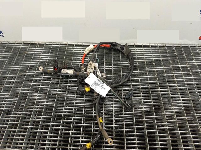 bontott LAND ROVER FREELANDER Akkumulátor Saru