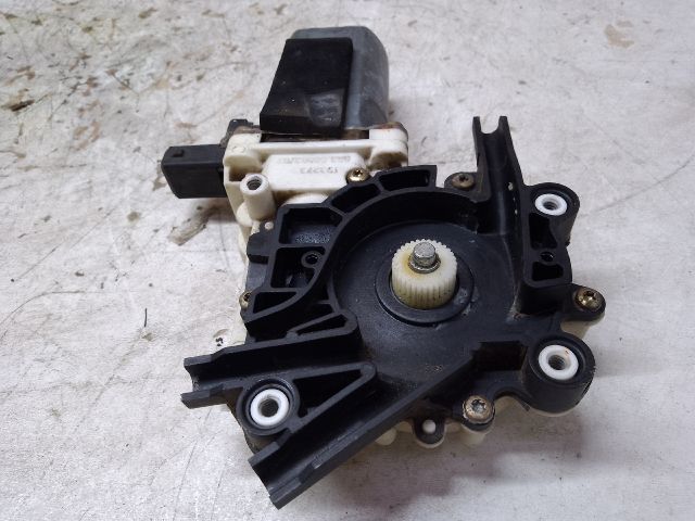 bontott LAND ROVER FREELANDER Bal első Ablakemelő Motor