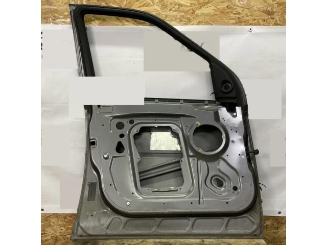 bontott LAND ROVER FREELANDER Bal első Ajtó (Üres lemez)