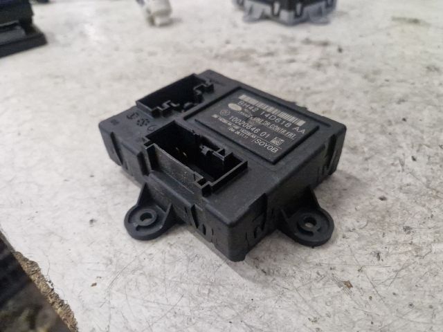 bontott LAND ROVER FREELANDER Bal első Ajtó Vezérlőegység