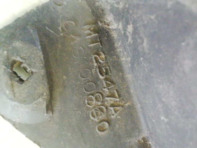 bontott LAND ROVER FREELANDER Bal első Sárvédő Gumi