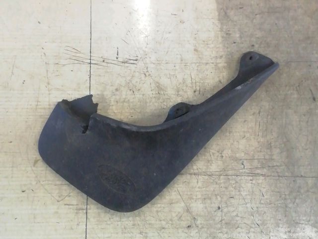 bontott LAND ROVER FREELANDER Bal első Sárvédő Gumi