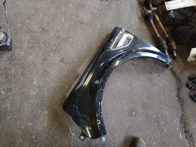 bontott LAND ROVER FREELANDER Bal első Sárvédő