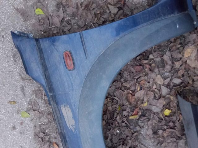 bontott LAND ROVER FREELANDER Bal első Sárvédő