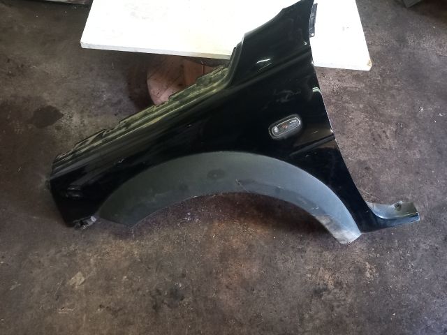 bontott LAND ROVER FREELANDER Bal első Sárvédő