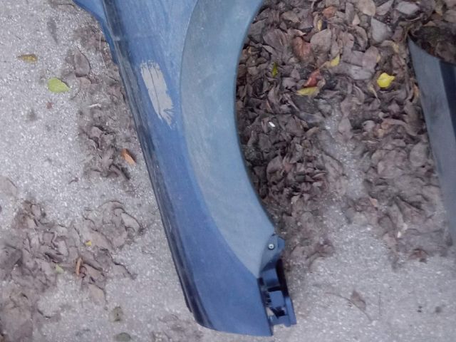 bontott LAND ROVER FREELANDER Bal első Sárvédő