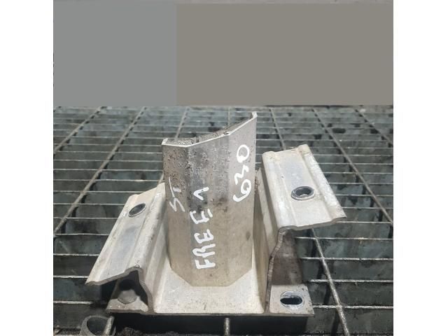 bontott LAND ROVER FREELANDER Bal első Ütközéscsillapító