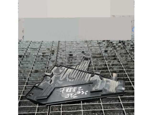 bontott LAND ROVER FREELANDER Bal Fényszóró Tartó