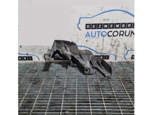 bontott LAND ROVER FREELANDER Bal Fényszóró Tartó