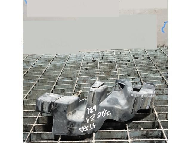 bontott LAND ROVER FREELANDER Bal Fényszóró Tartó