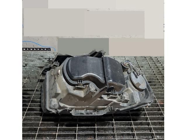 bontott LAND ROVER FREELANDER Bal Fényszóró