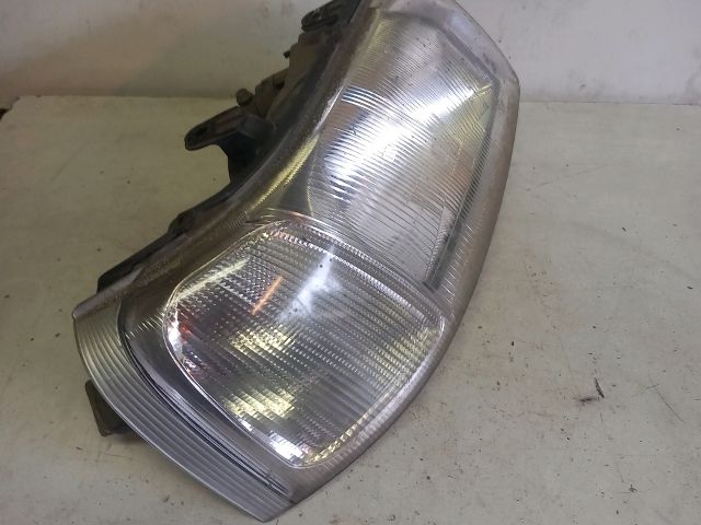 bontott LAND ROVER FREELANDER Bal Fényszóró