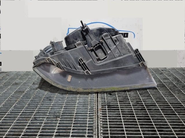 bontott LAND ROVER FREELANDER Bal Fényszóró