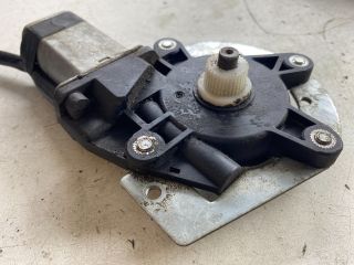 bontott LAND ROVER FREELANDER Bal hátsó Ablakemelő Motor