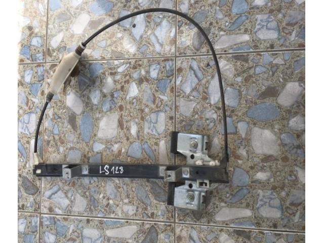 bontott LAND ROVER FREELANDER Bal hátsó Ablakemelő Szerkezet (Mechanikus)