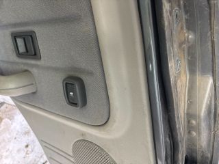 bontott LAND ROVER FREELANDER Bal hátsó Ajtó (Részeivel)