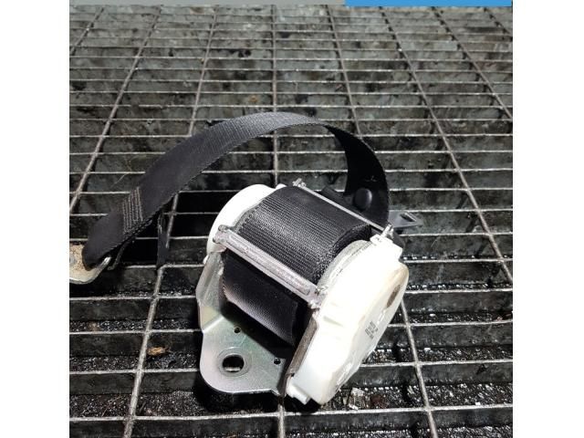 bontott LAND ROVER FREELANDER Bal hátsó Biztonsági Öv