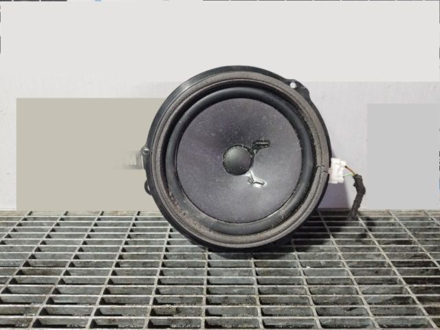 bontott LAND ROVER FREELANDER Bal hátsó Hangszóró
