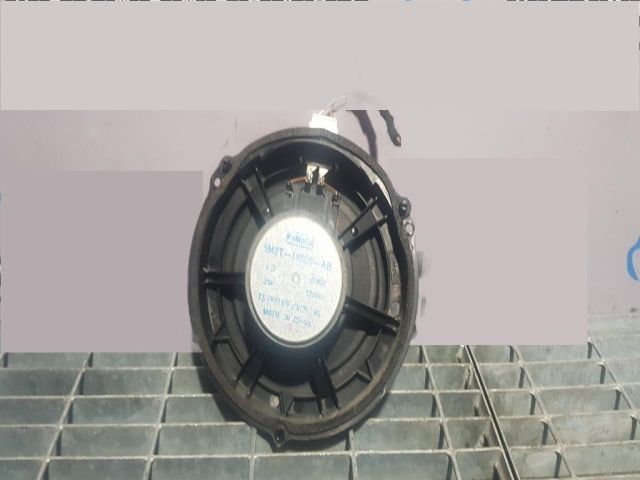 bontott LAND ROVER FREELANDER Bal hátsó Hangszóró