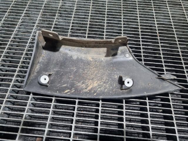 bontott LAND ROVER FREELANDER Bal hátsó Sárvédő Díszléc