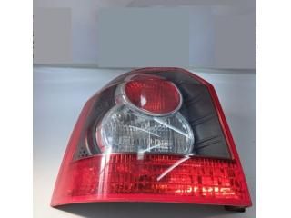 bontott LAND ROVER FREELANDER Bal Külső Hátsó Lámpa