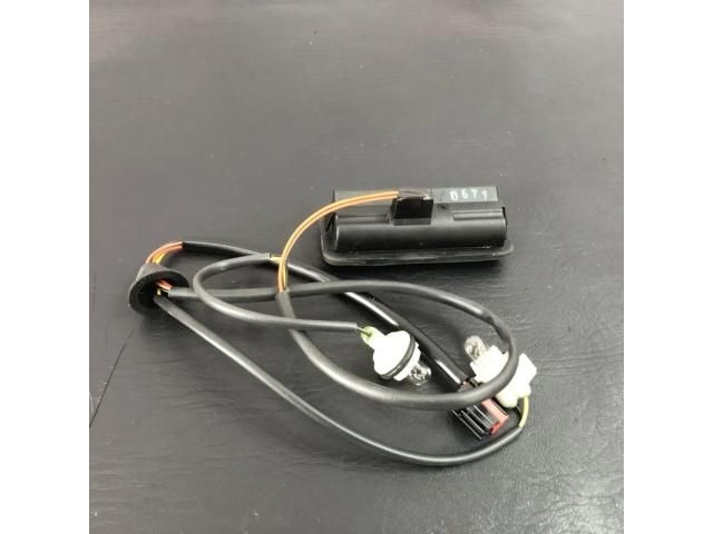 bontott LAND ROVER FREELANDER Csomagtér Nyitó Kar / Gomb