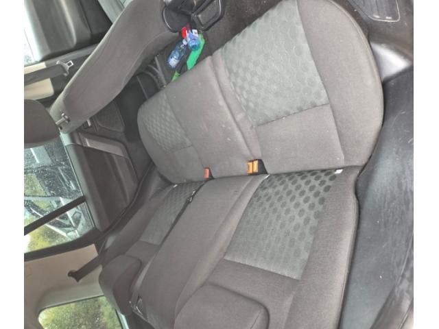 bontott LAND ROVER FREELANDER Csomagtérajtó Gumikéder