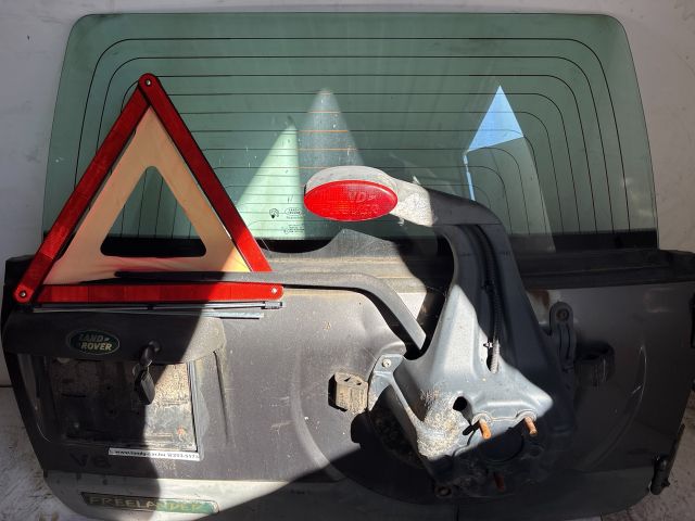 bontott LAND ROVER FREELANDER Csomagtérajtó (Részeivel)