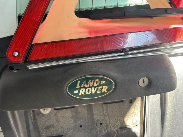 bontott LAND ROVER FREELANDER Csomagtérajtó (Részeivel)