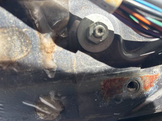 bontott LAND ROVER FREELANDER Csomagtérajtó (Részeivel)