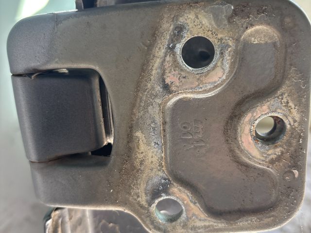 bontott LAND ROVER FREELANDER Csomagtérajtó (Részeivel)