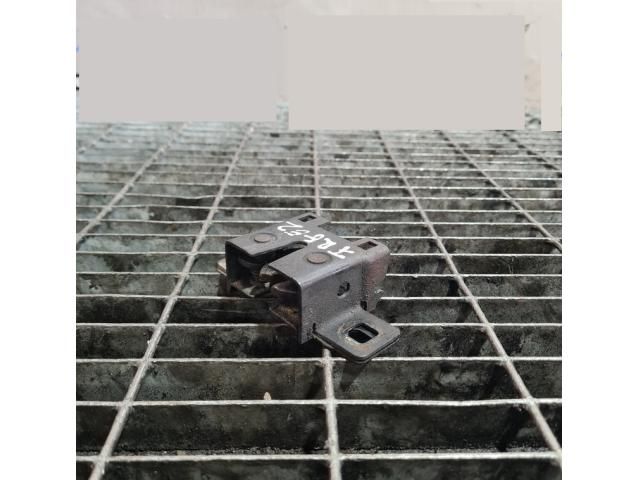 bontott LAND ROVER FREELANDER Csomagtérajtó Zárszerkezet