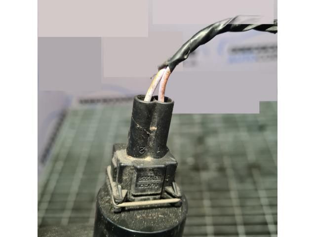 bontott LAND ROVER FREELANDER Első Ablakmosó Szivattyú