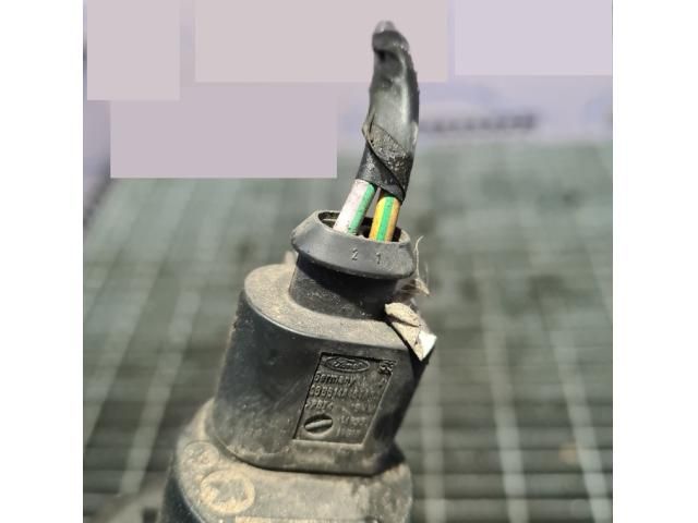 bontott LAND ROVER FREELANDER Első Ablakmosó Szivattyú