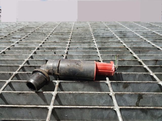 bontott LAND ROVER FREELANDER Első Ablakmosó Szivattyú