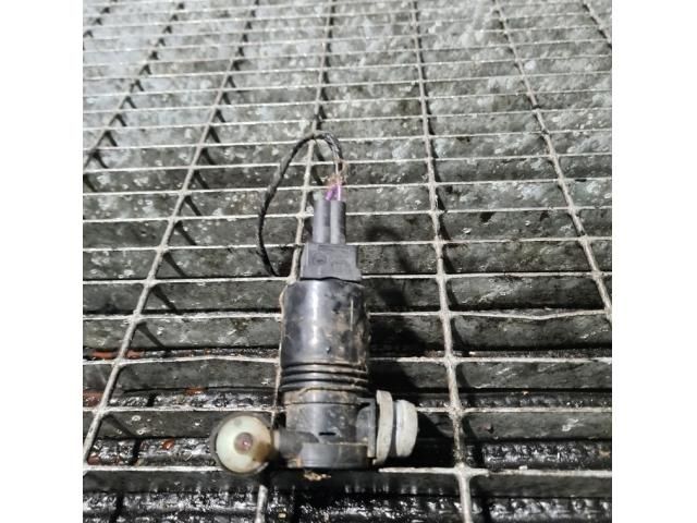 bontott LAND ROVER FREELANDER Első Ablakmosó Szivattyú