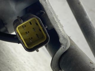 bontott LAND ROVER FREELANDER Első Ablaktörlő Szerkezet Motorral