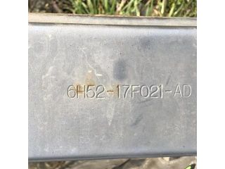 bontott LAND ROVER FREELANDER Első Lökhárító Merevítő (Fém)