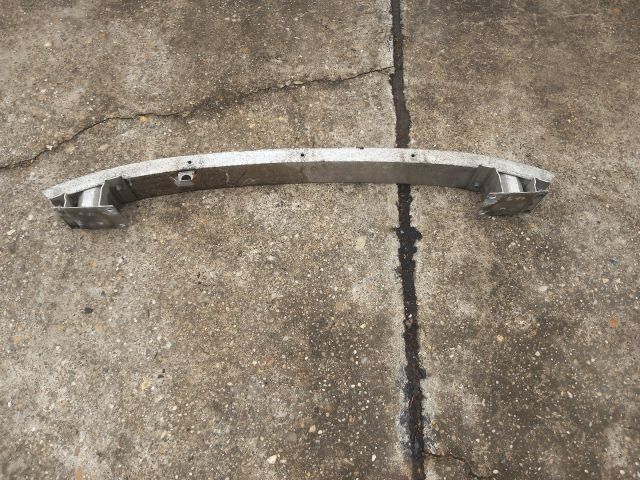 bontott LAND ROVER FREELANDER Első Lökhárító Merevítő (Fém)