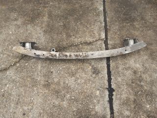 bontott LAND ROVER FREELANDER Első Lökhárító Merevítő (Fém)