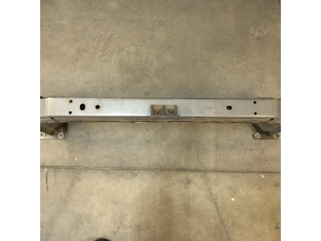 bontott LAND ROVER FREELANDER Első Lökhárító Merevítő (Fém)