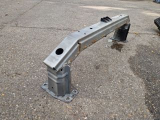 bontott LAND ROVER FREELANDER Első Lökhárító Merevítő (Fém)