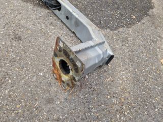 bontott LAND ROVER FREELANDER Első Lökhárító Merevítő (Fém)