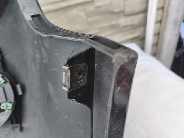 bontott LAND ROVER FREELANDER Első Lökhárító (Üresen)