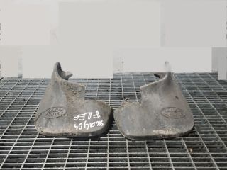 bontott LAND ROVER FREELANDER Első Sárvédő Gumi Pár