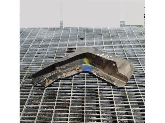 bontott LAND ROVER FREELANDER Első Sárvédő Gumi Pár