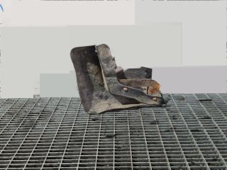 bontott LAND ROVER FREELANDER Első Sárvédő Gumi Pár