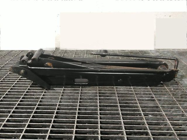 bontott LAND ROVER FREELANDER Emelő