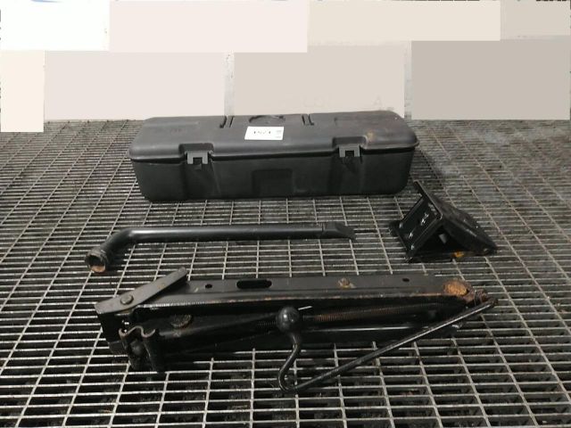 bontott LAND ROVER FREELANDER Emelő